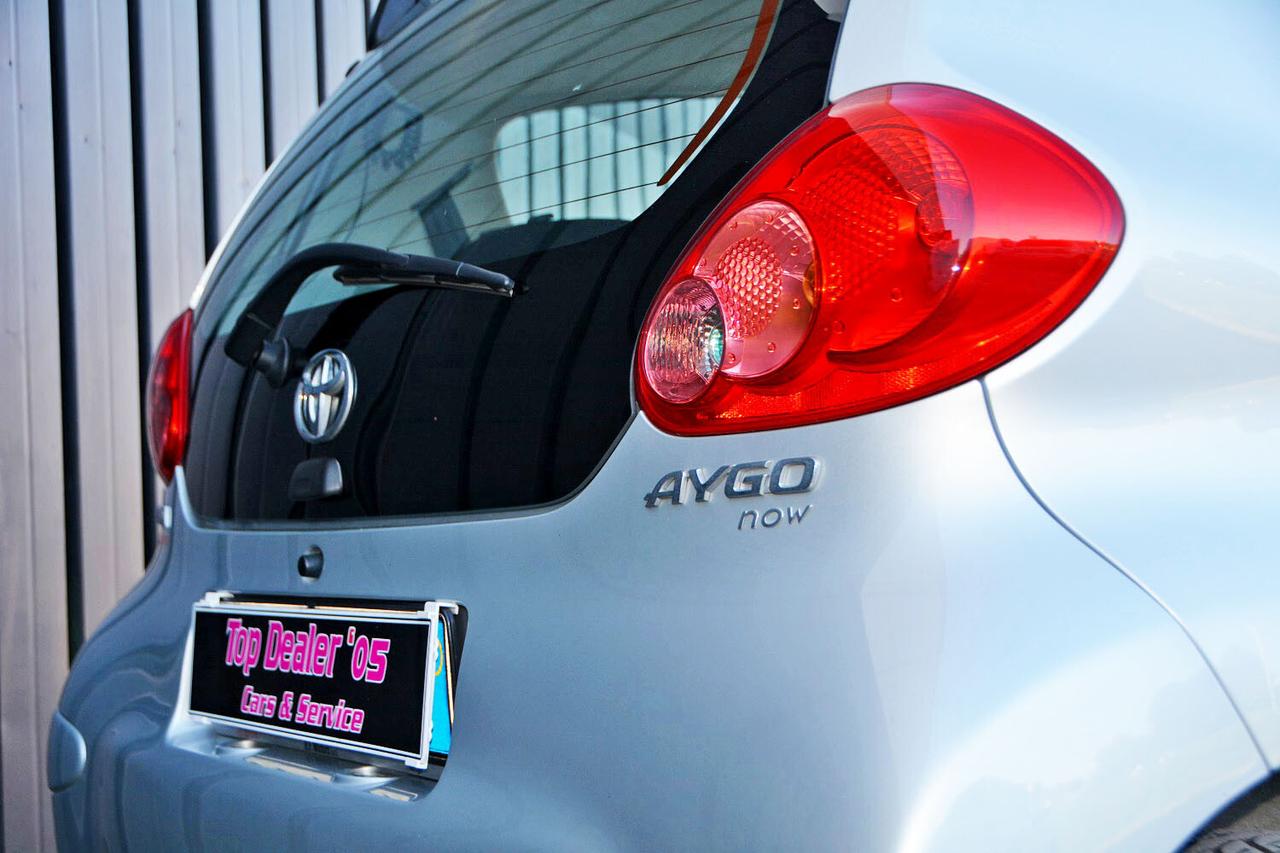 Toyota Aygo 1.0 12V VVT-i 3p 1.0 Now benzina * POCHI KM *
