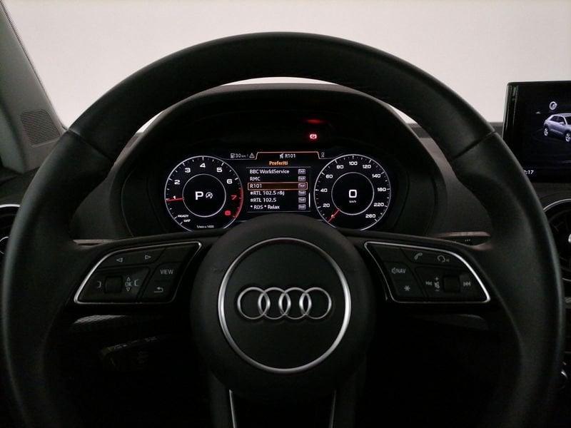 Audi Q2 35 1.5 tfsi Admired s-tronic