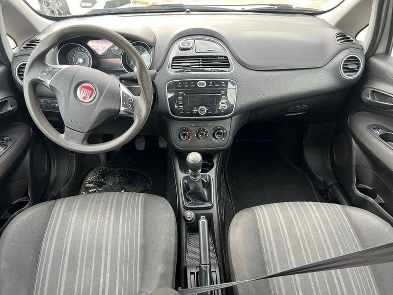 FIAT Punto 1.2 Easy 69cv LEGGI
