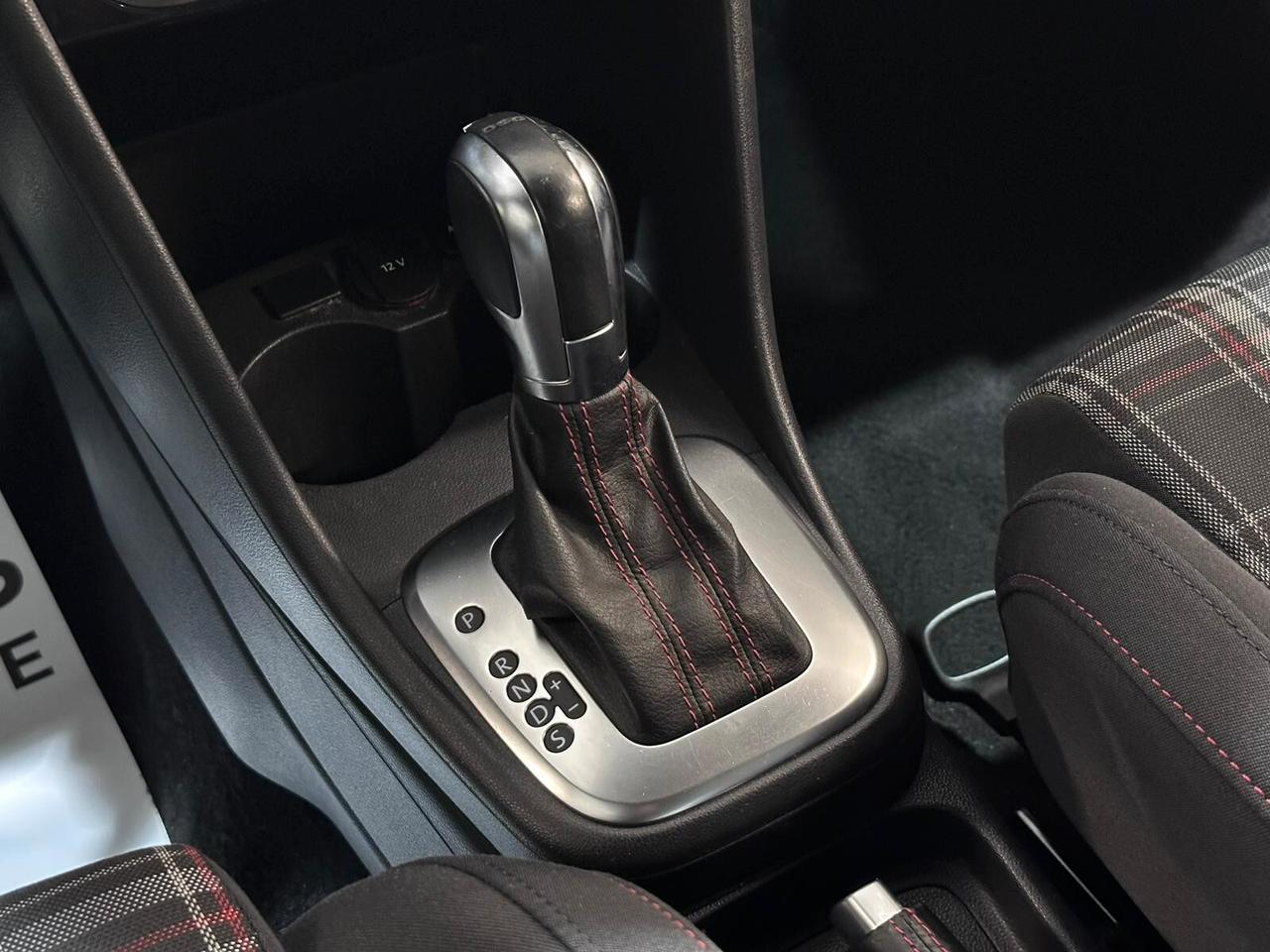 VOLKSWAGEN POLO GTI 1.4 TSI 180CV DSG 3P