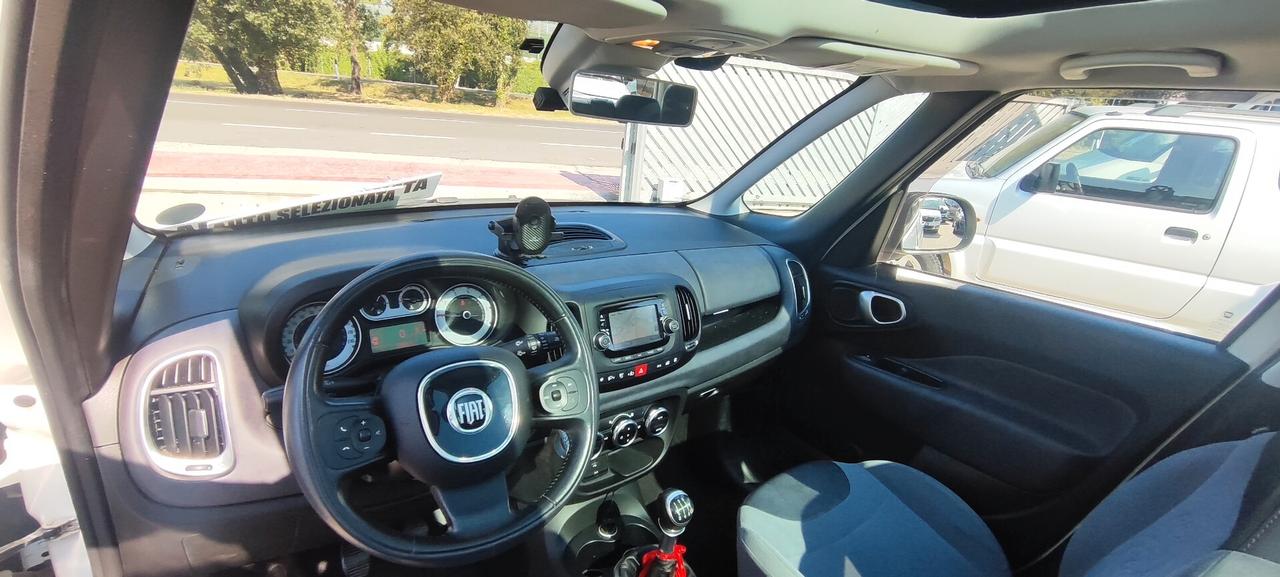 Fiat 500L Turbo Natural Power Lounge Sport