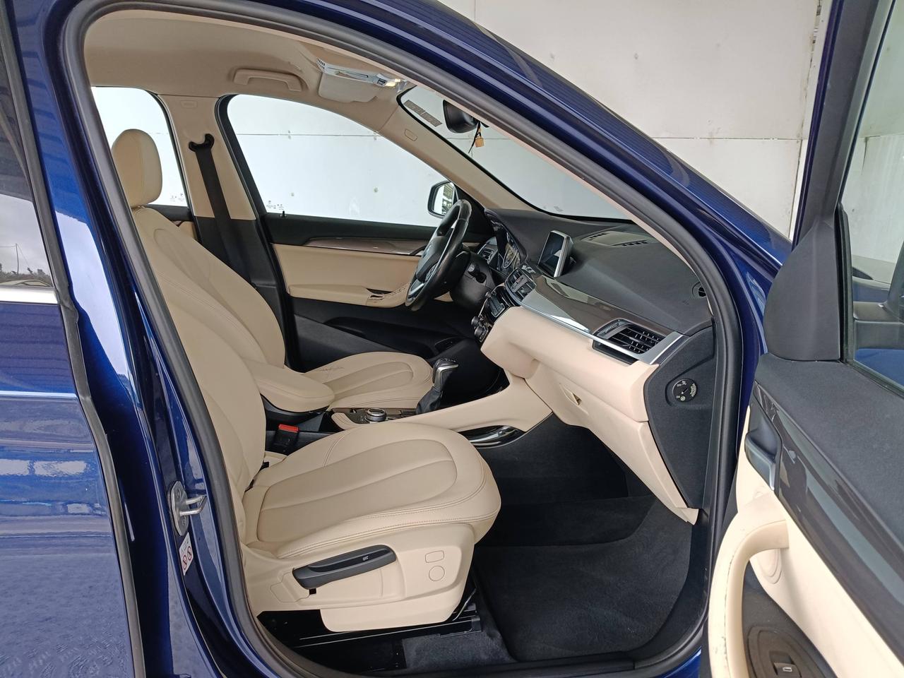 BMW X1 F48 - X1 sdrive18d xLine auto