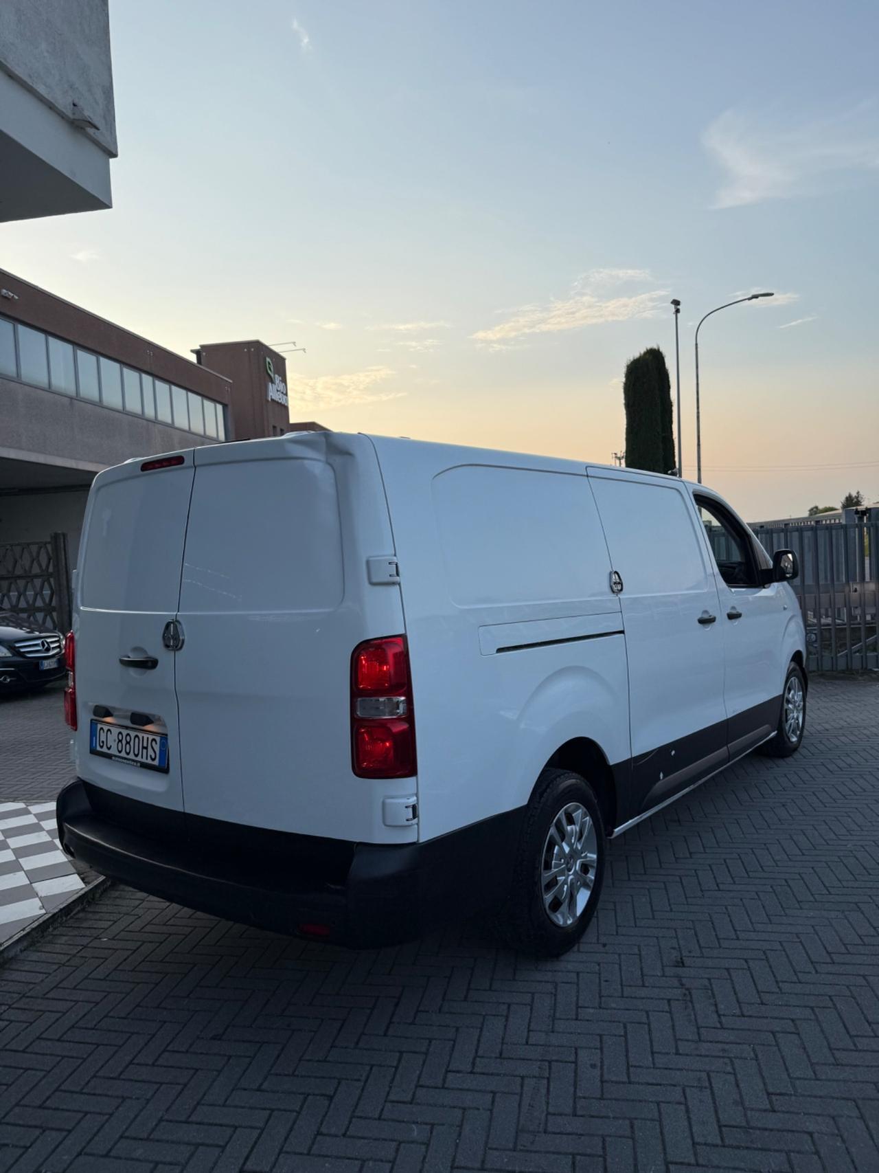 Peugeot Expert BlueHDi 100 S&S PL-SL-TN Furgone Pro Long