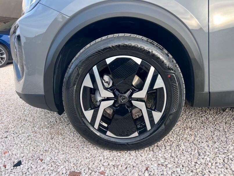 Peugeot 2008 PureTech 100 S&S Allure