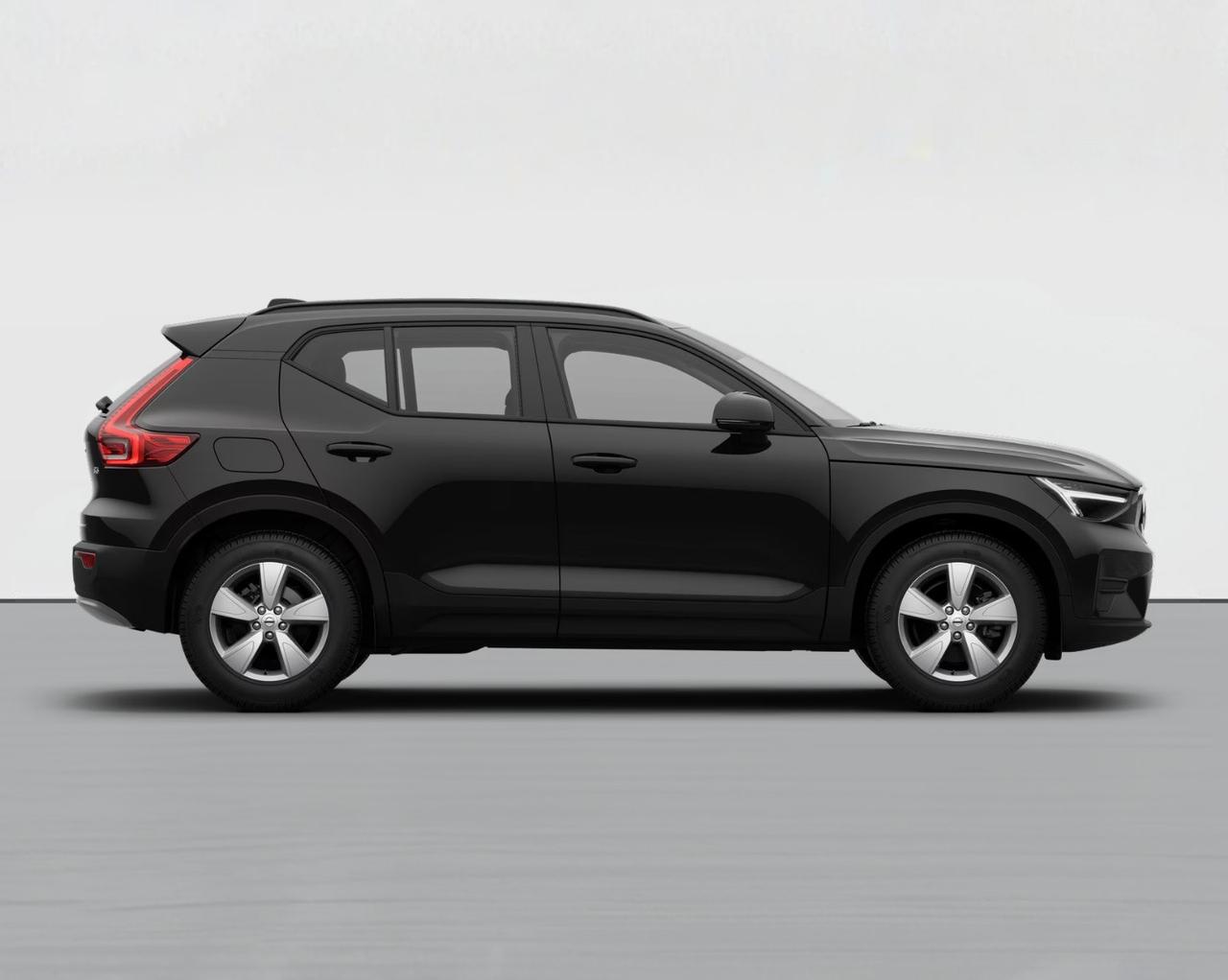 VOLVO XC40 ESSENTIAL B3 AUTO PREZZO PROMO FINO A FINE MESE