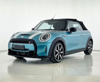 MINI Mini Cabrio Mini 2.0 John Cooper Works JCW Cabrio