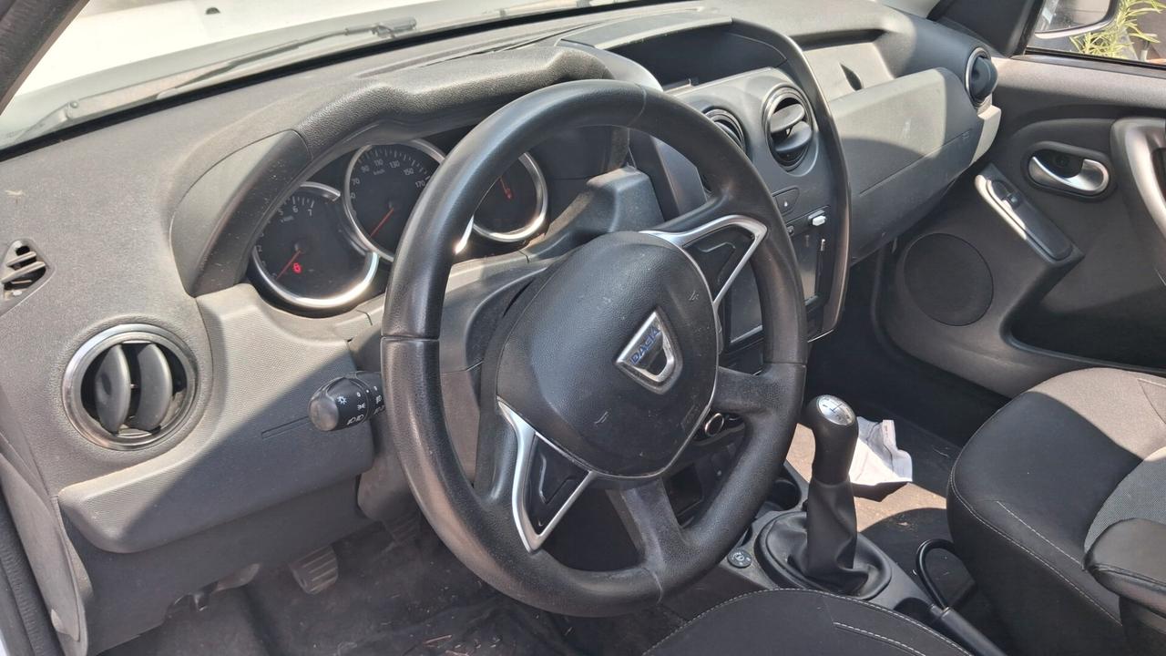 Dacia Duster 1.6 115CV Start&Stop 4x2 GPL Lauréate