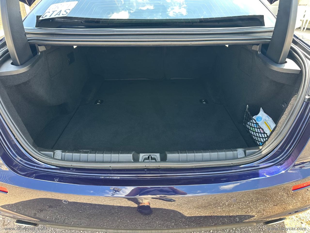 MASERATI Ghibli V6 SQ4 MODENA MOTORE FERRARI