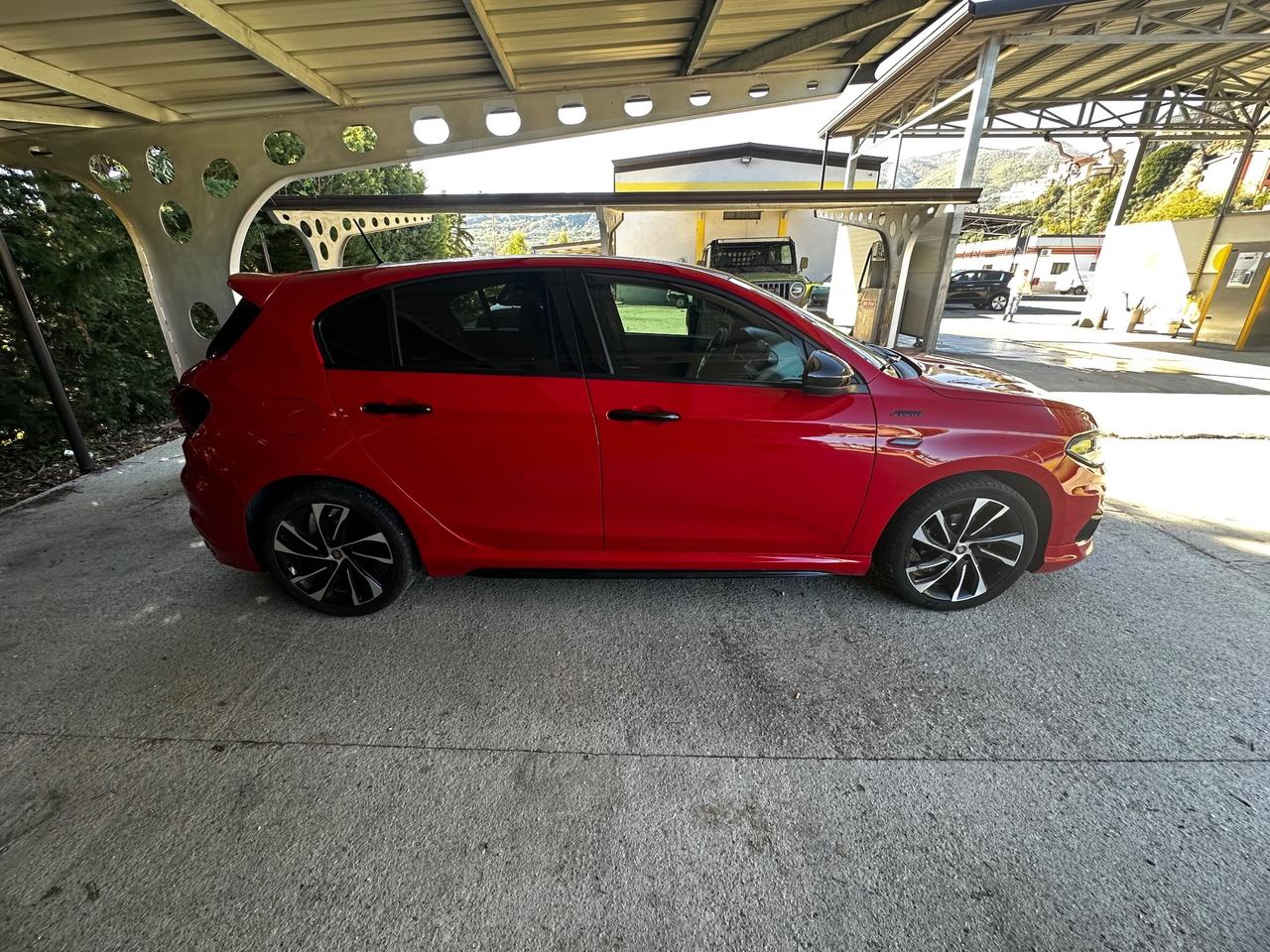 Fiat Tipo 1.6 Mjt S&S 5 porte Sport