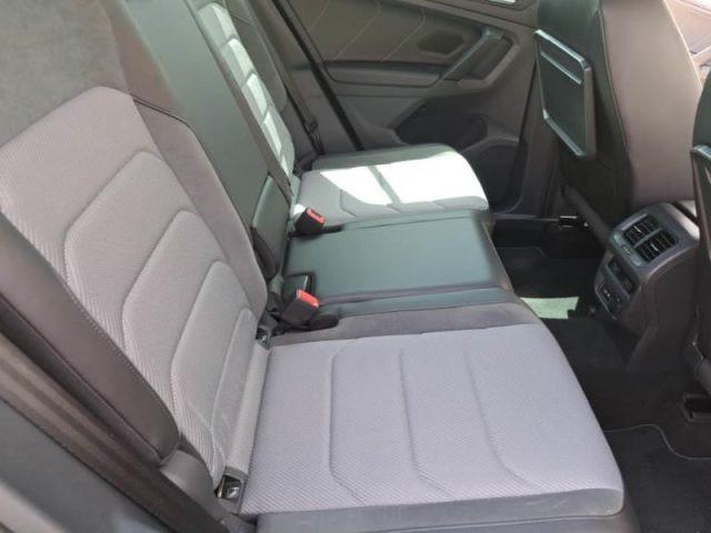 VOLKSWAGEN Tiguan 2.0 TDI 150 CV SCR DSG R-Line