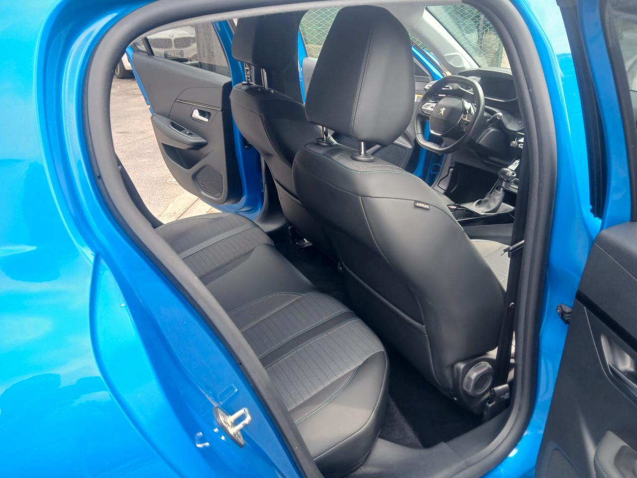 Peugeot 208 PureTech 100 Stop&Start 5 porte Allure NEOPATENTATI