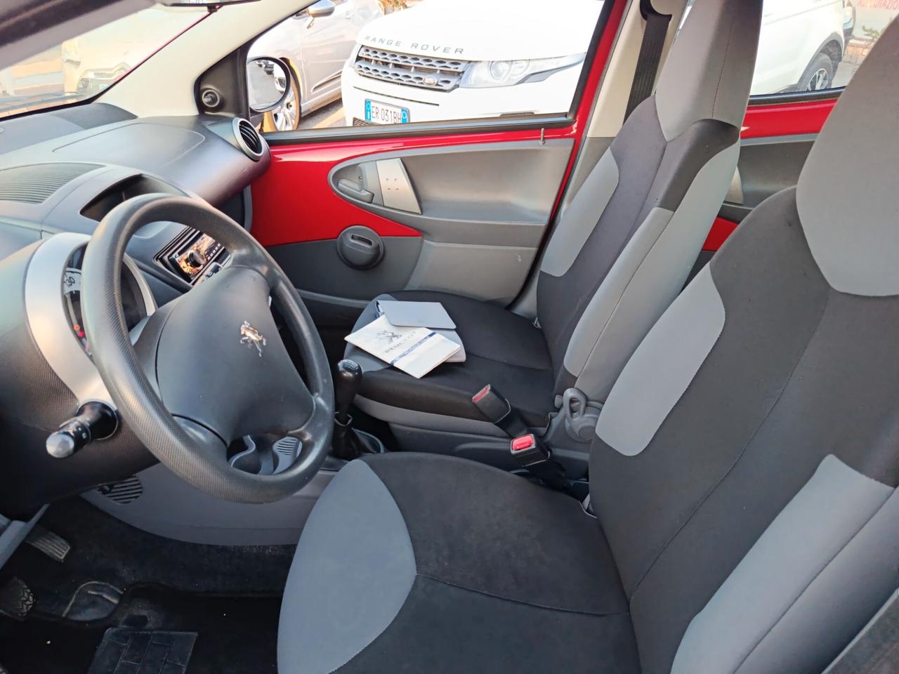 Peugeot 107 1.0 68CV 5p. Urban Move 2012