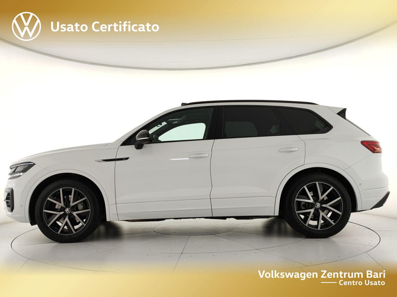 Volkswagen Touareg 3.0 v6 tdi elegance r-line exterior pack 231cv tiptronic