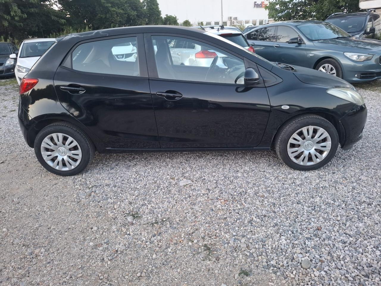 Mazda 2 Mazda2 1.3 16V 75CV 5p. Play Gen. GPL
