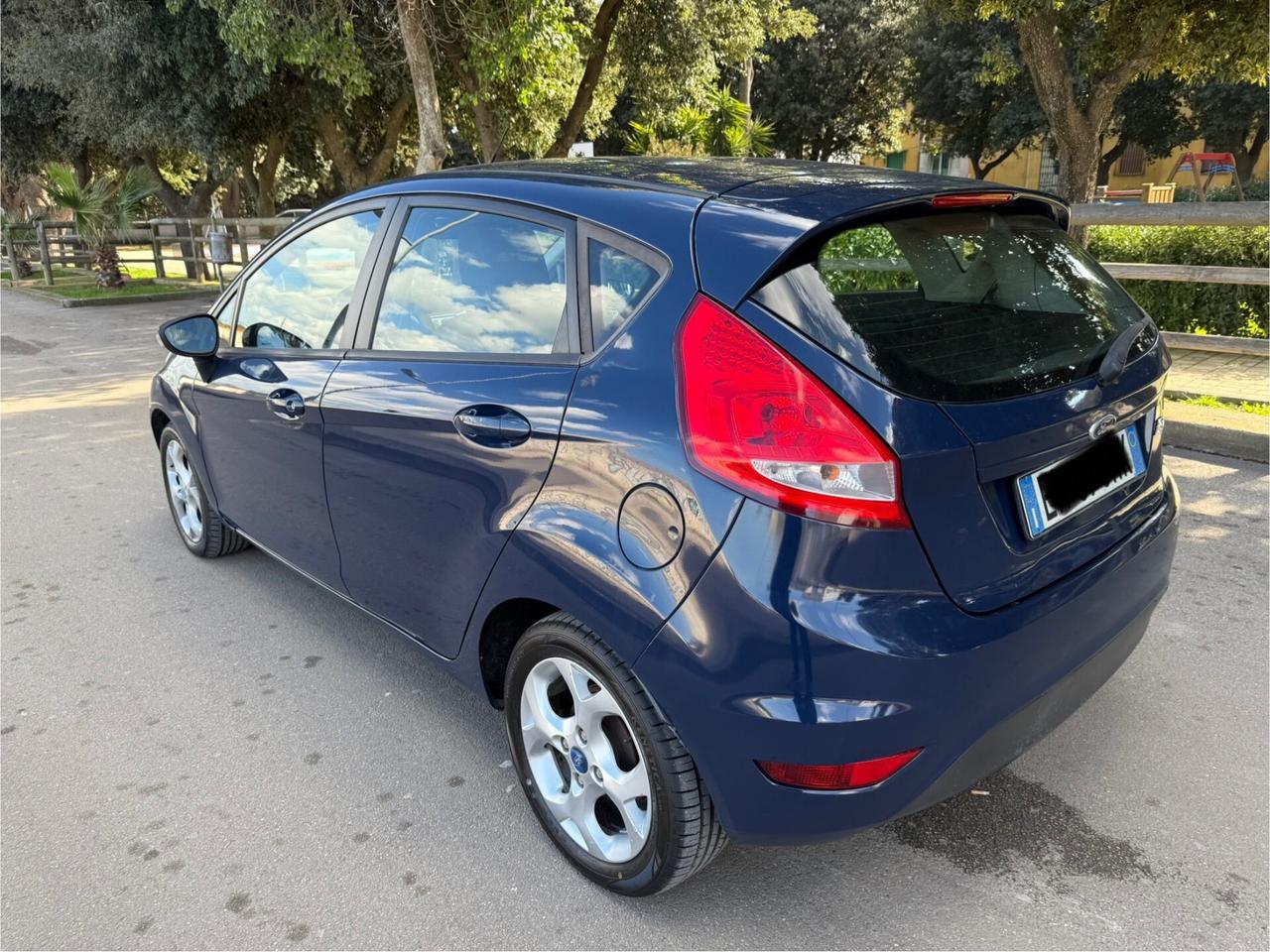 Ford Fiesta 1.2 benzina 60CV 5p - 2012