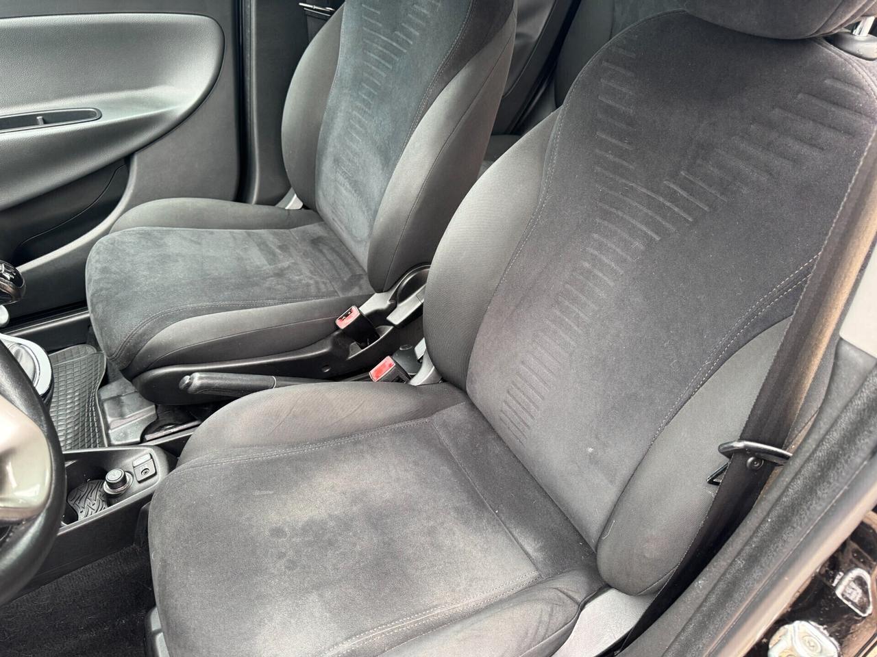 Lancia Ypsilon 0.9 TwinAir 85 CV 5 porte Metano Ecochic Gold 11/2015 1 prop. nord italia km certificati