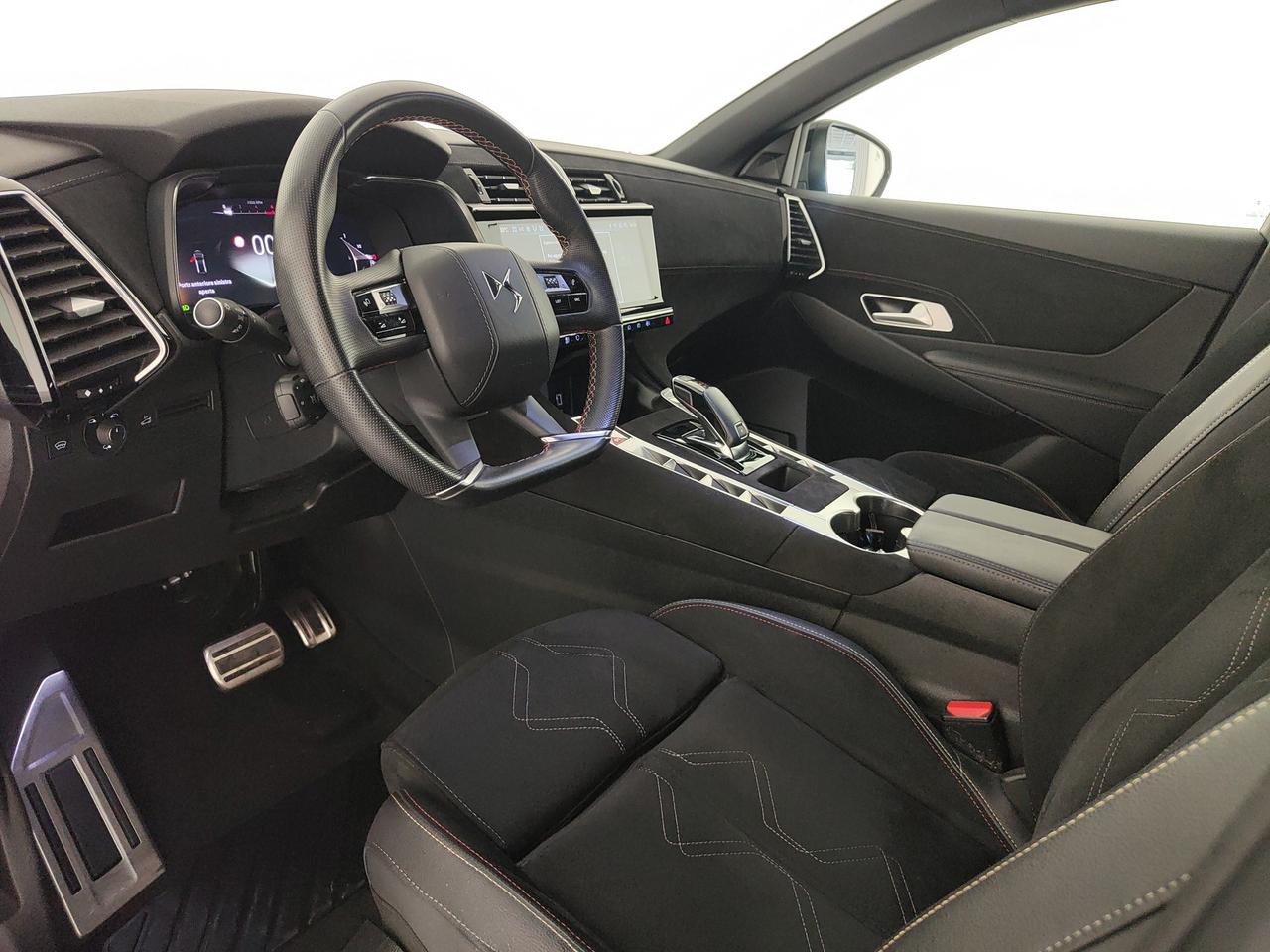 DS DS7 1.5 bluehdi Performance Line 130cv auto