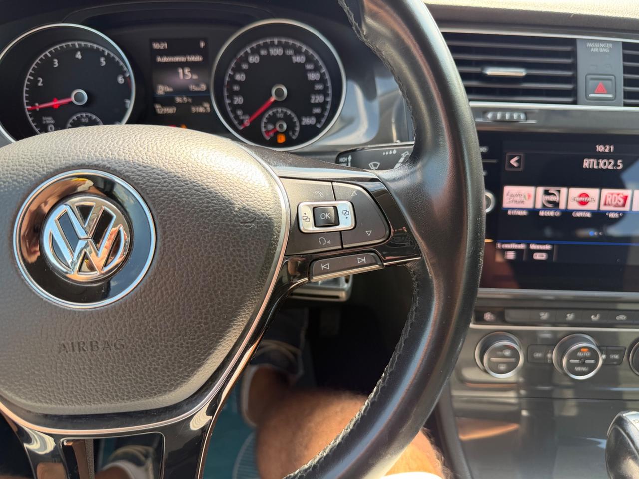 Volkswagen Golf Variant 1.4 TGI DSG Business BlueMotion/121.000KM