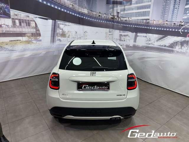 Fiat 600 Hybrid 136 CV DCT MHEV 125 JAHRE EDITION FULL-LED