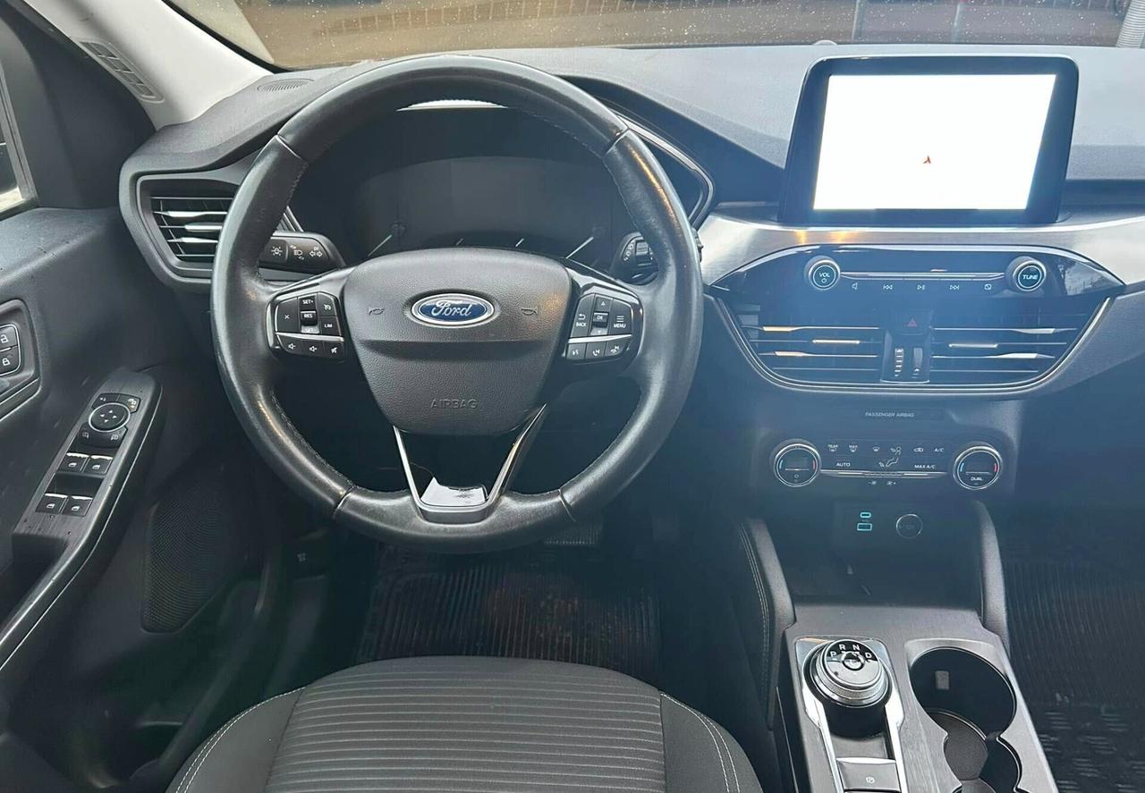 Ford Kuga 1.5tdci 120cv automatico uniproprietario