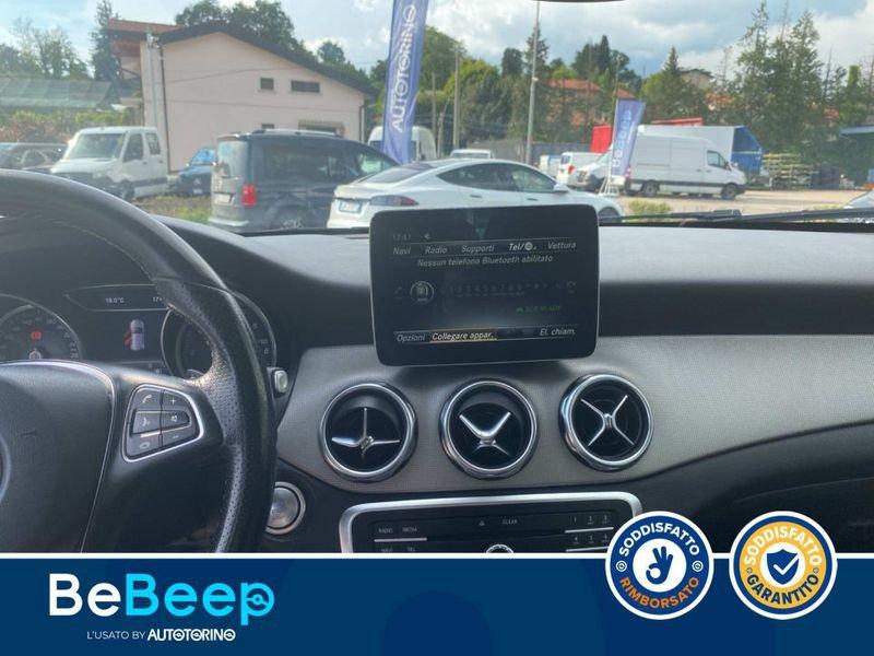Mercedes-Benz GLA 200 D SPORT 4MATIC AUTO