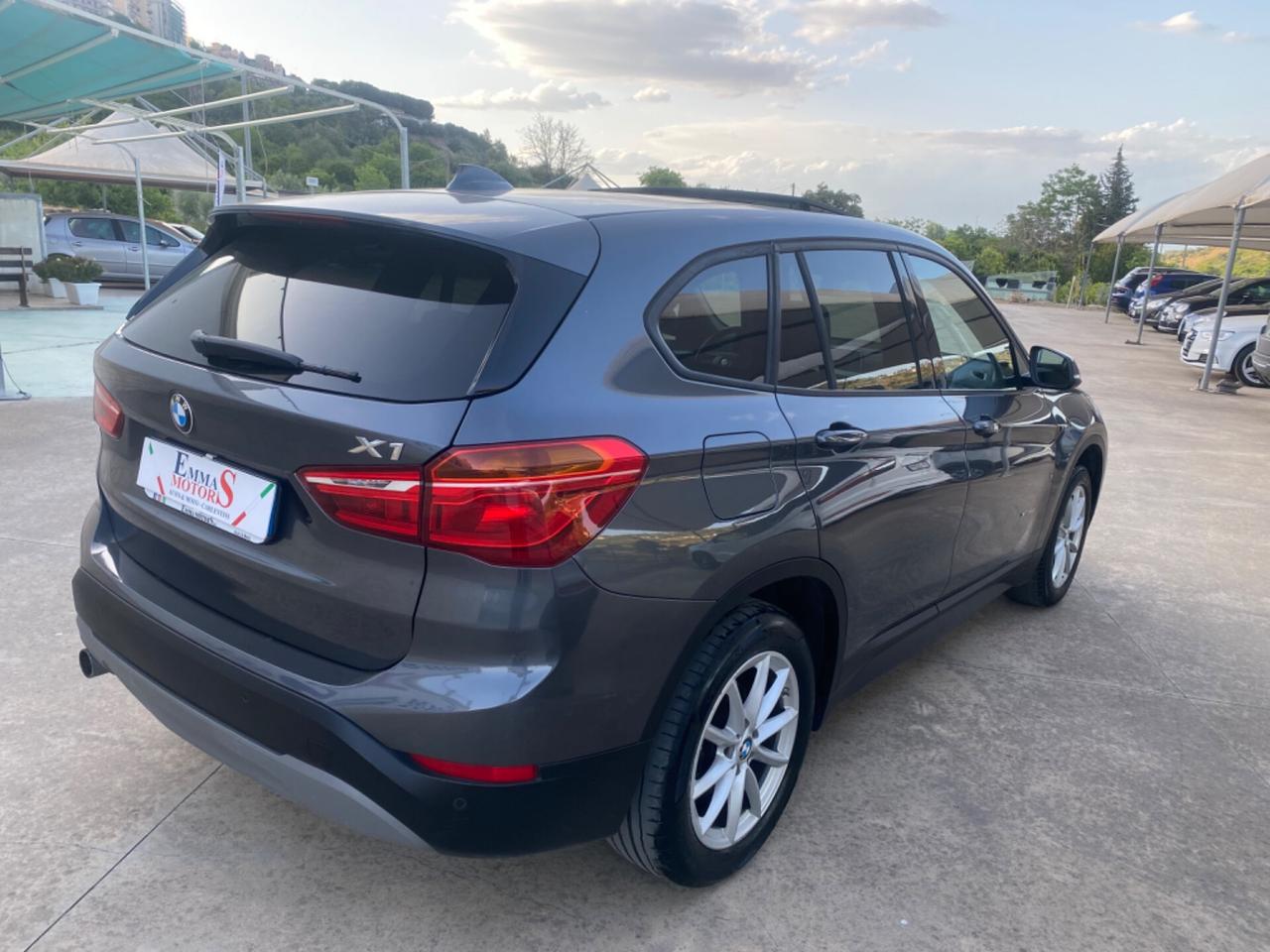 Bmw X1 BMW X1 X-Drive 18DBusiness 150 cv