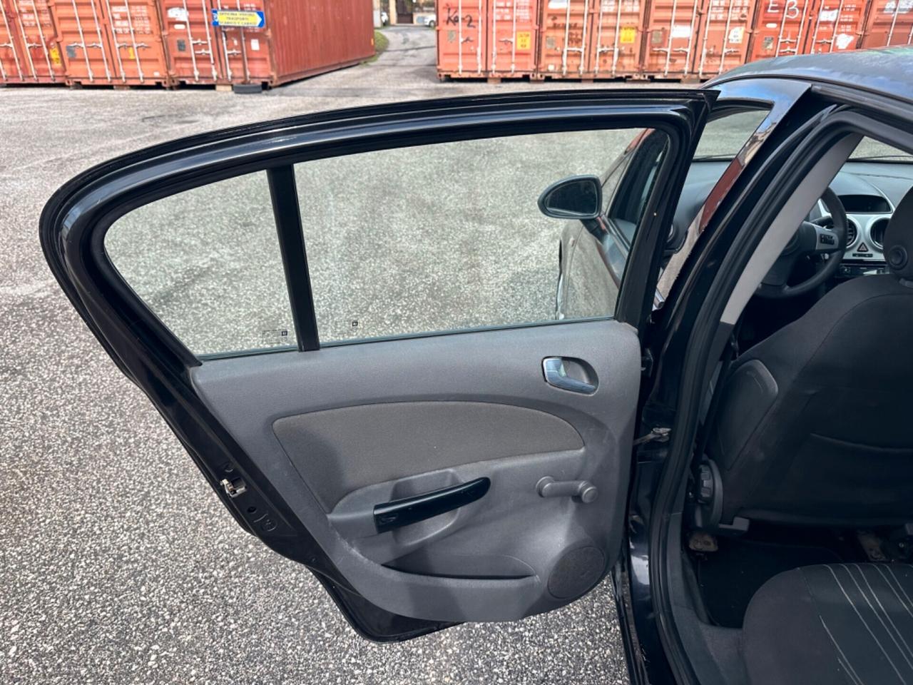 Opel Corsa 1.2 5 porte Club