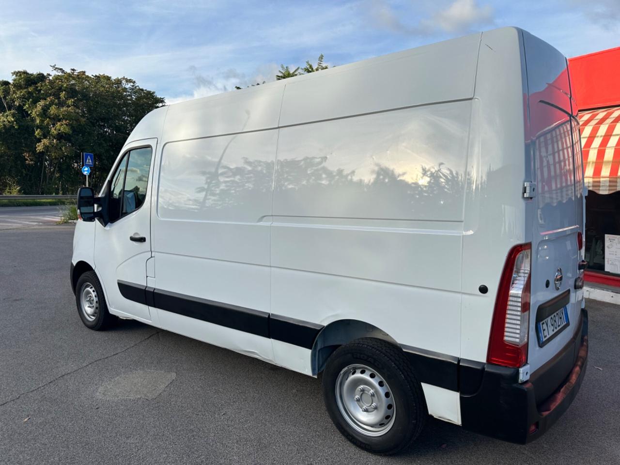 Nissan NV400 28 2.3 dCi PC-TM Furgone