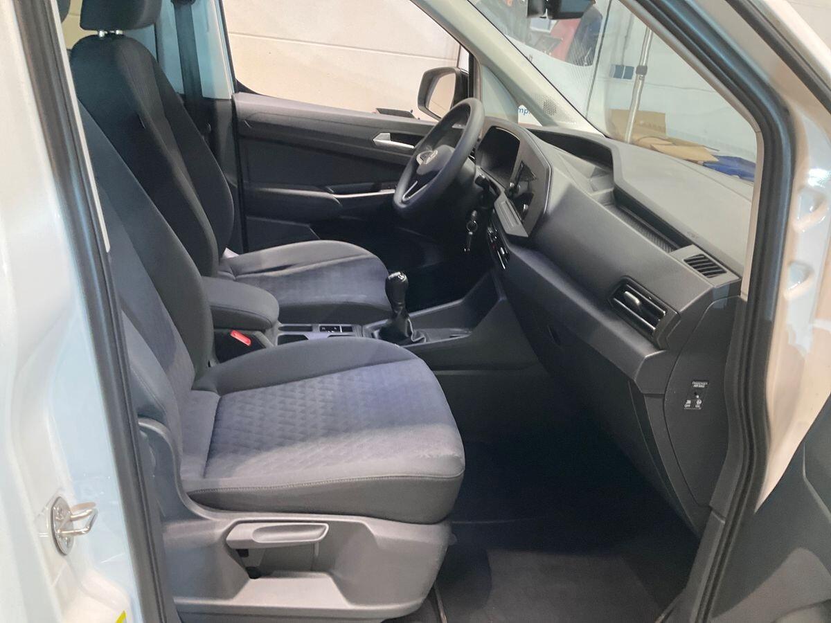 Volkswagen Caddy 2.0 TDI 122 CV Life Maxi 7 POSTI