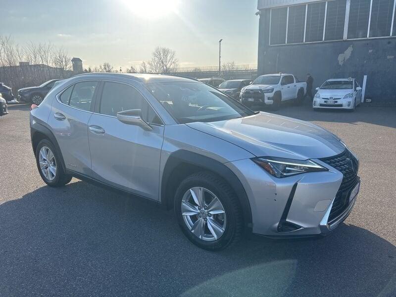 Lexus UX Hybrid Business