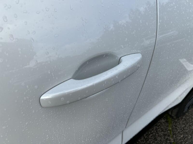 Renault Austral 2023 1.2 E-Tech full hybrid Iconic 200cv auto