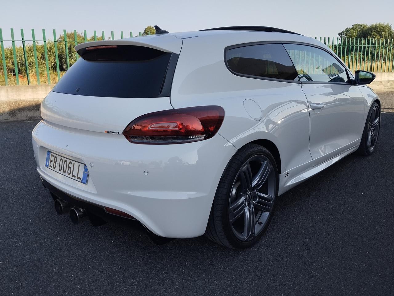 Volkswagen Scirocco 2.0 TSI DSG R LEGGI DESCRIZIONE
