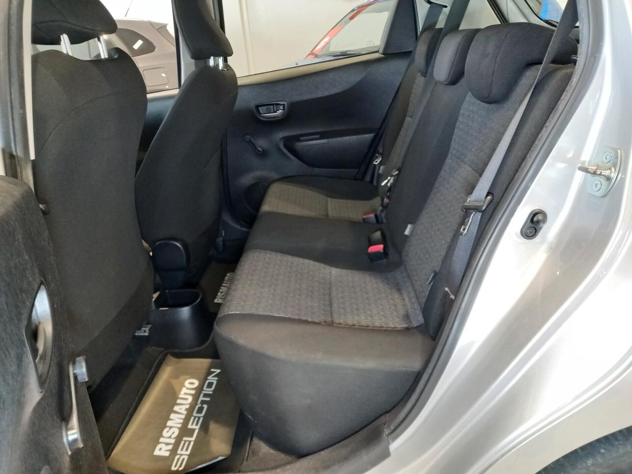 Toyota Yaris 1.0 5 porte Lounge