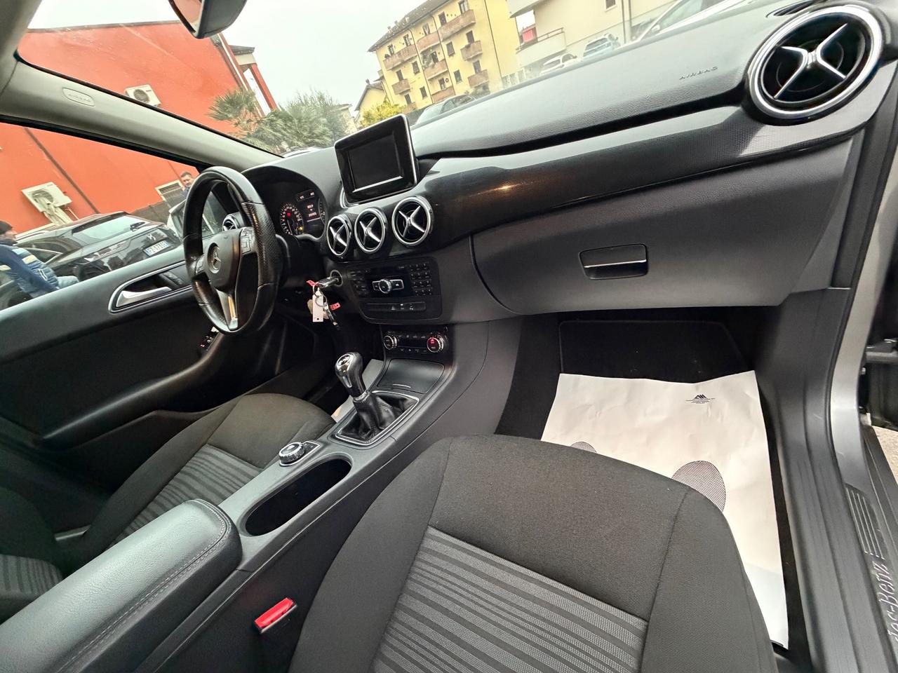 Mercedes-benz B 180 CDI Premium