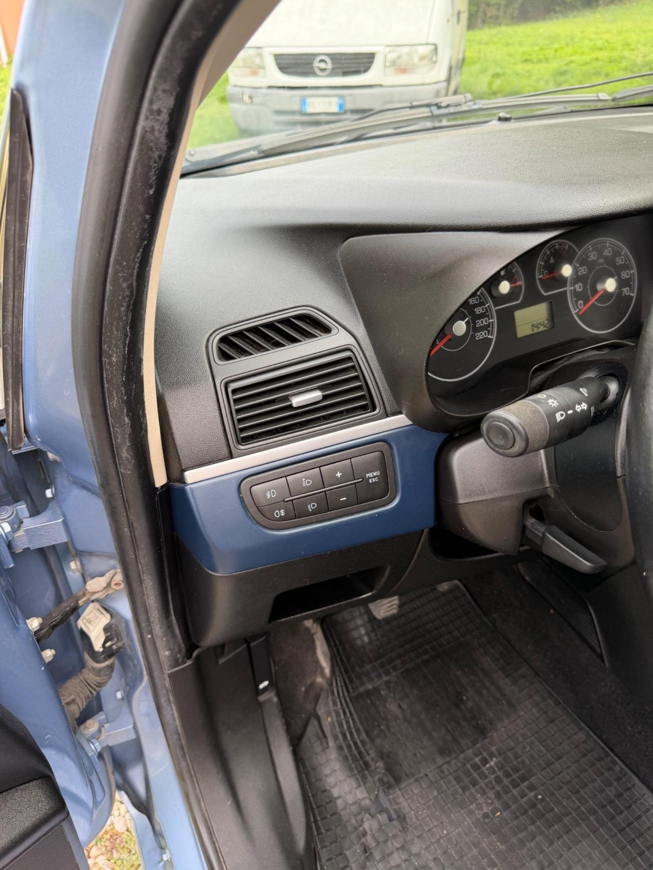 Fiat Grande Punto 1.4 5 porte Dynamic unico proprietario
