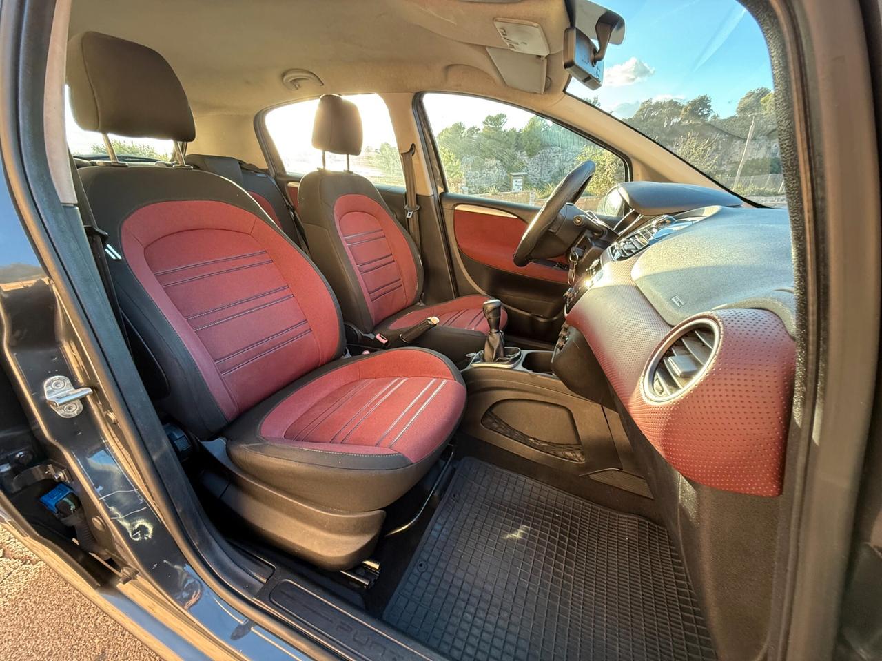 Fiat Punto EVO/1.3 MJT 75CV/NEOPATENTATI