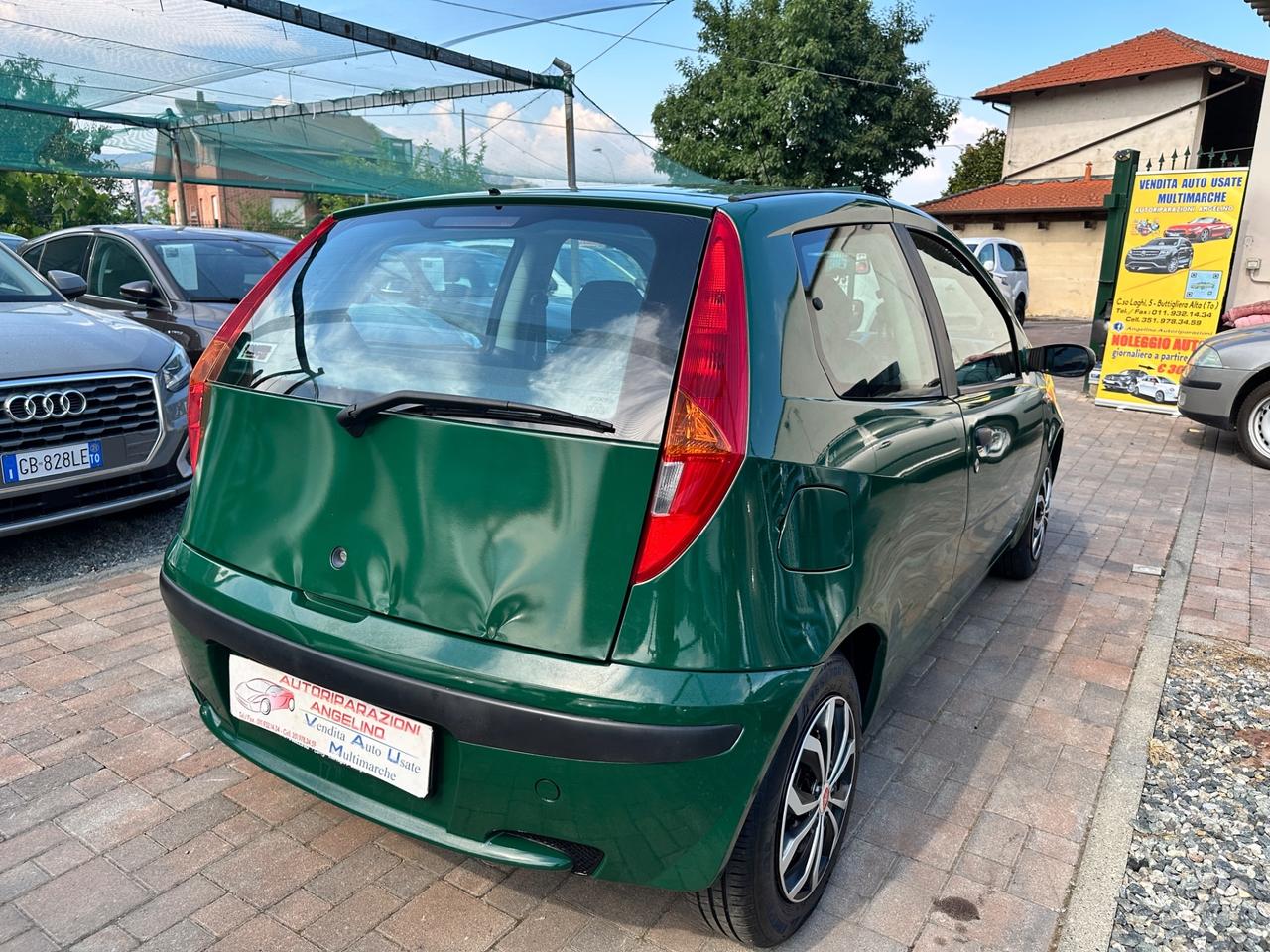 Fiat Punto 1.2i 16V cambio automatico
