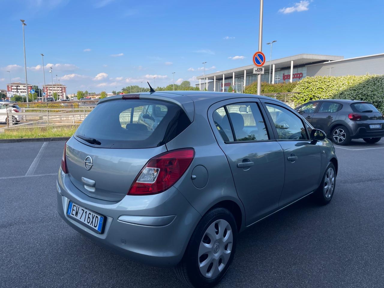 Opel Corsa 1.2 85CV 5 porte GPL-TECH Edition