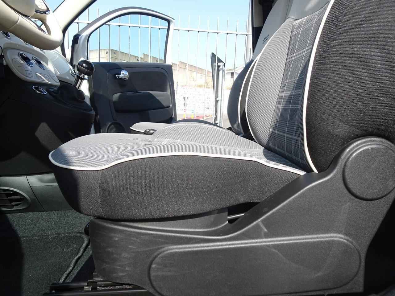 Fiat 500 MODELLO LOUNGE