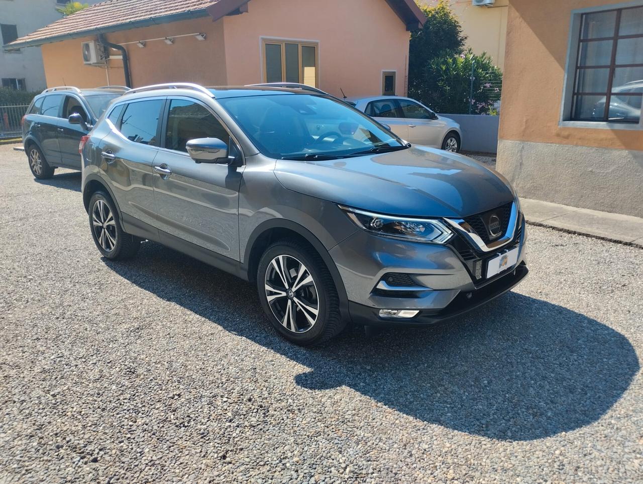 Nissan Qashqai 1.2 DIG-T N-Connecta