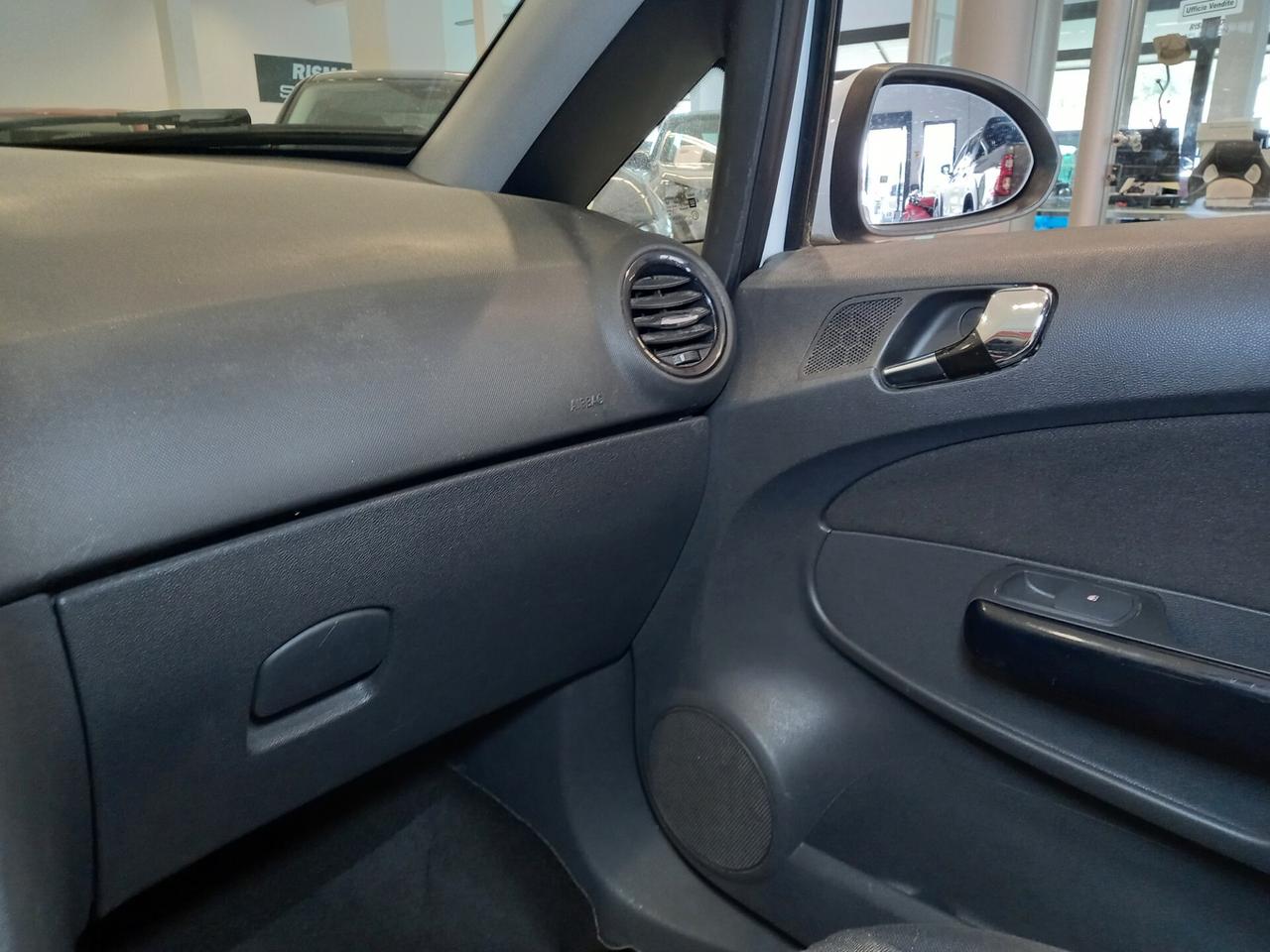 Opel Corsa 1.2 3 porte 75.000 km
