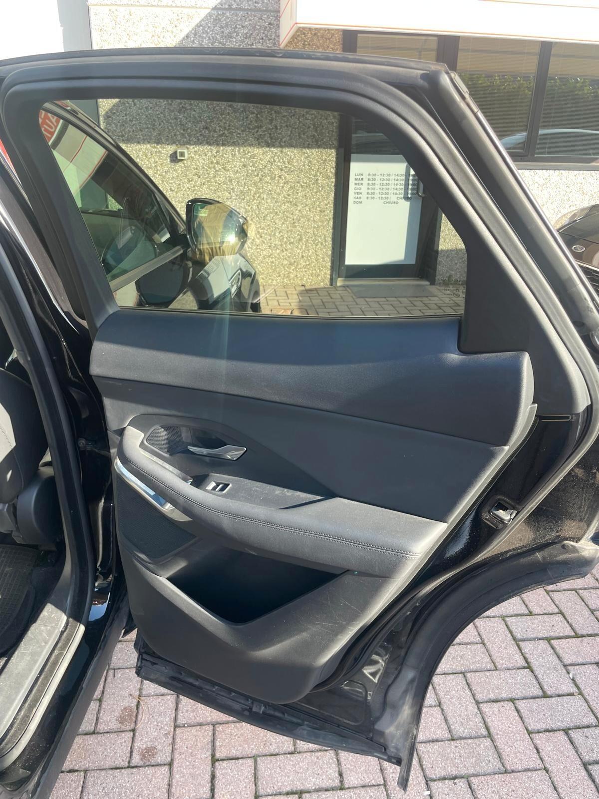 Jaguar E-Pace 2.0D 150 CV AWD R-Dynamic