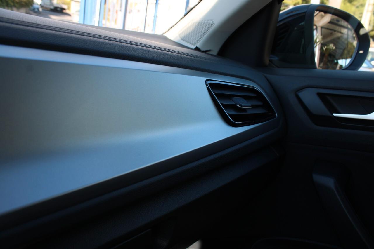 Volkswagen T-Roc 1.0 TSI Life