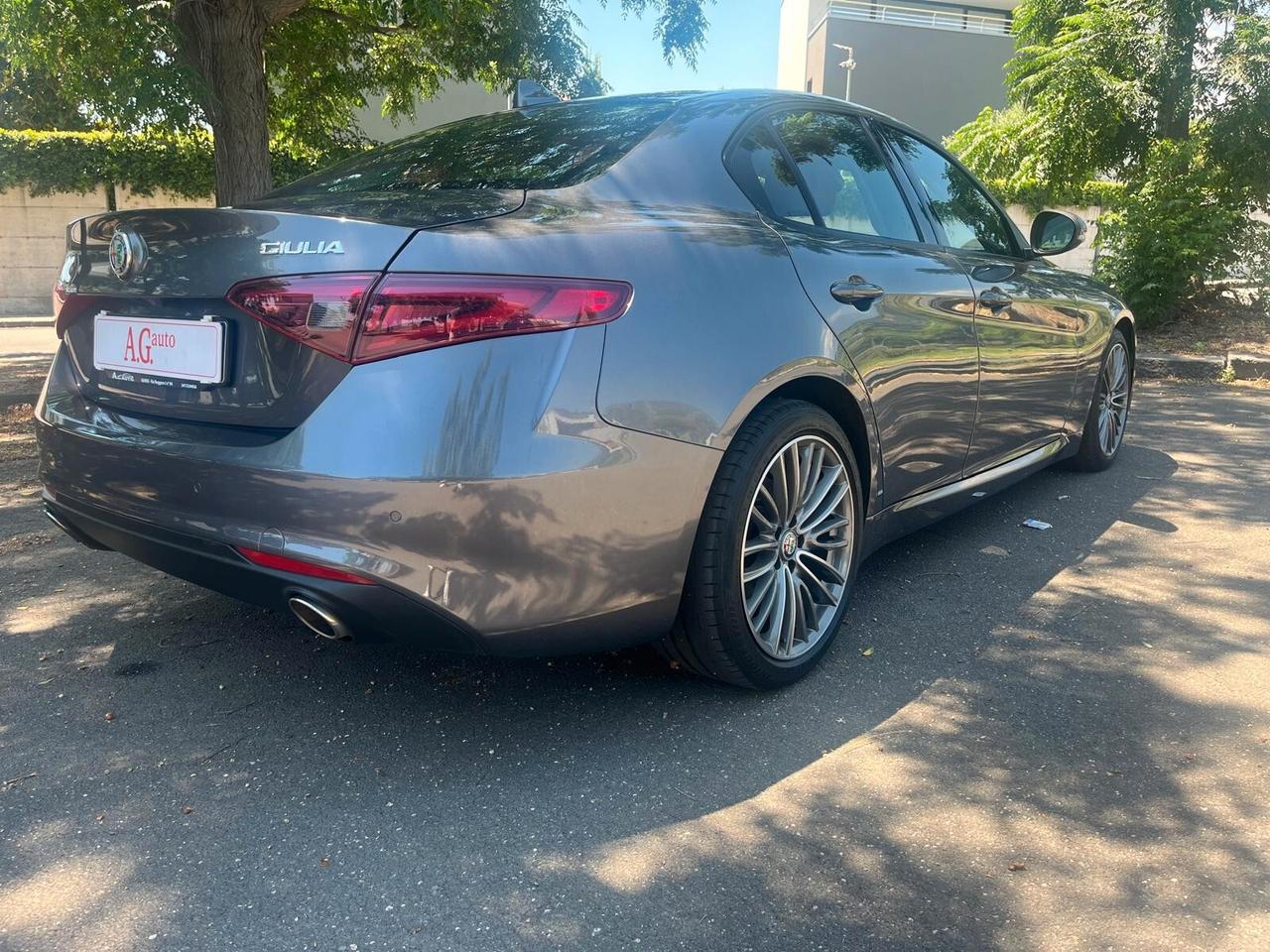 Alfa Romeo Giulia 2.2 Turbodiesel 180 CV Super FULL PELLE