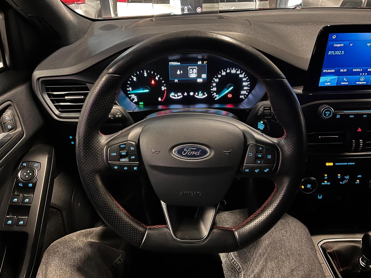 Ford Focus 1.5 EcoBlue 120 CV 5p. ST-Line