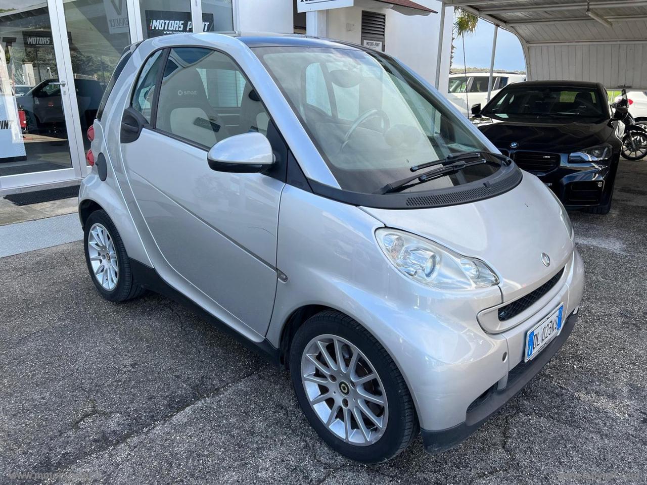 SMART fortwo 1000 62 kW coupé passion