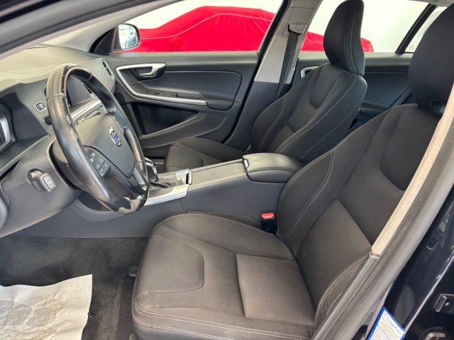 VOLVO V60 D3 Geartronic Business