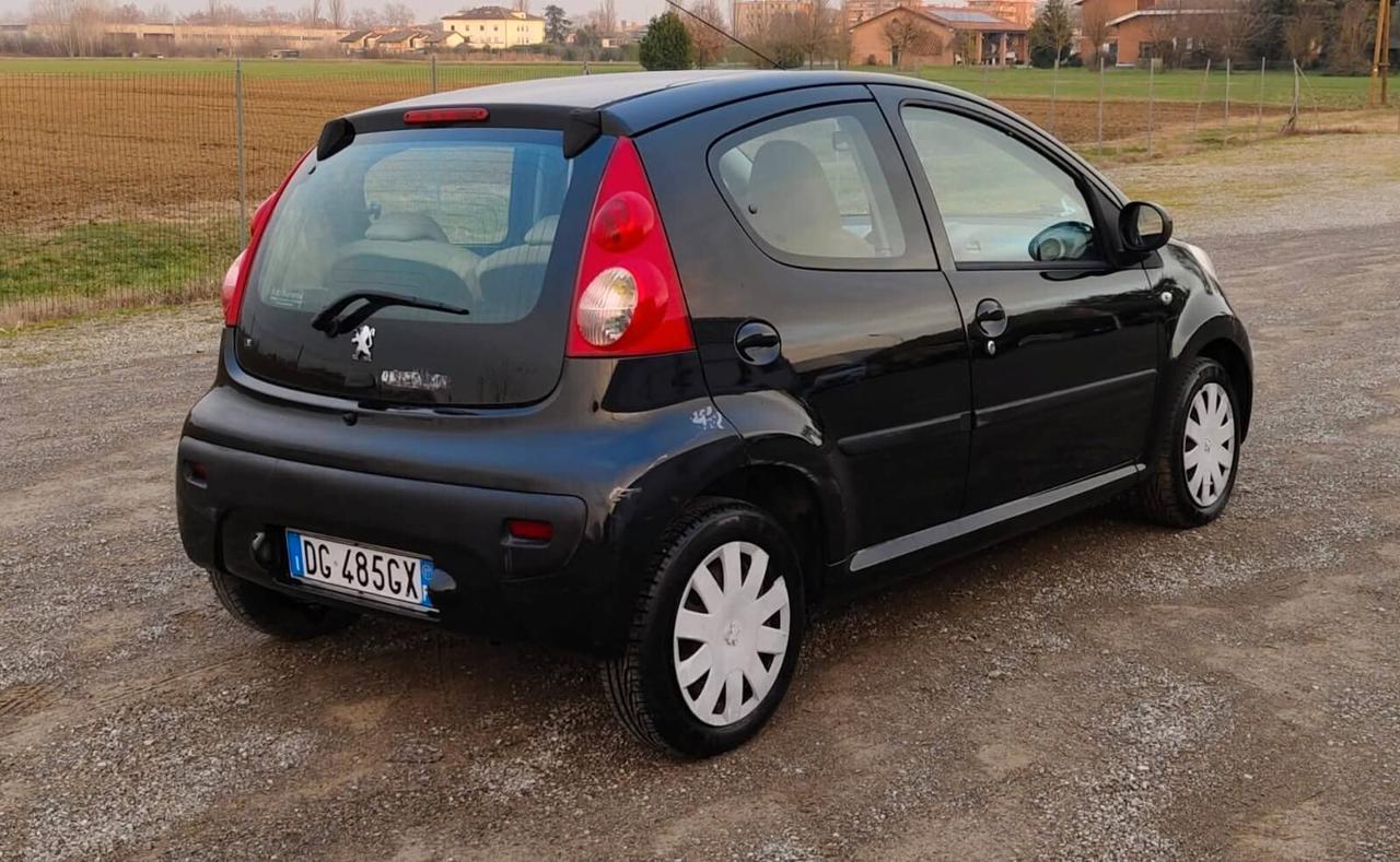 Peugeot 107 1.0 68CV 5p. Desir