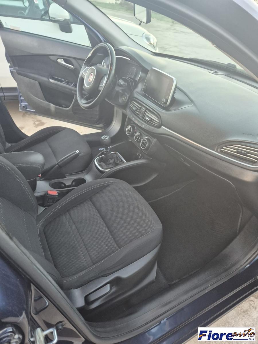 FIAT - Tipo - 1.6 Mjt S&S 5p. Lounge