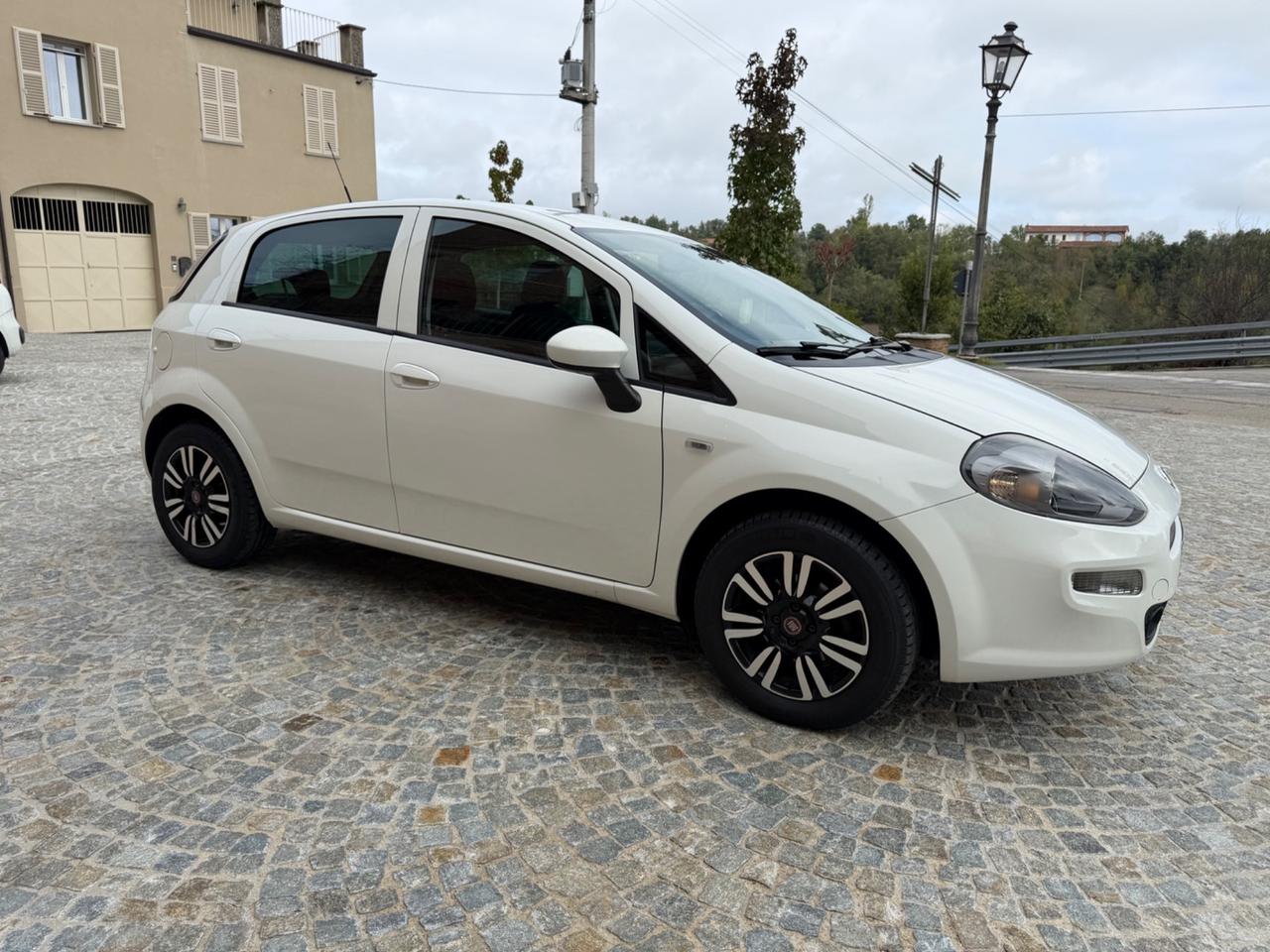 Fiat Punto 1.2 8V 5 porte Lounge km 80000